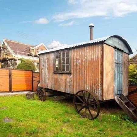 Artist'S Retreat - Old Signal Box - Private Sauna Bath Exterior foto
