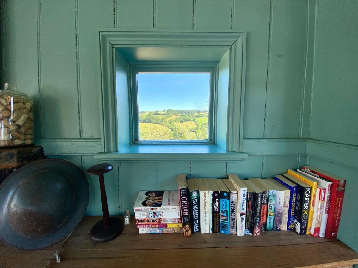 Artist'S Retreat - Old Signal Box - Private Sauna Bath Exterior foto